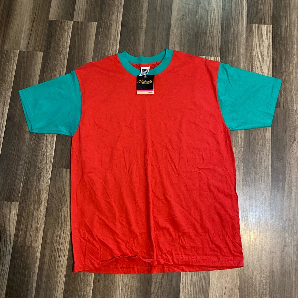Vintage tulip fabric paints shirt